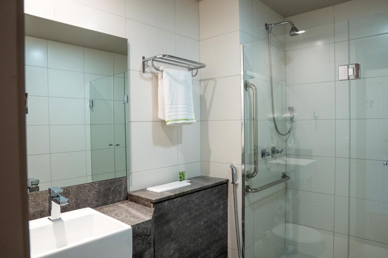 Hotel Ibis Styles Porto Alegre Moinhos De Vento Esterno foto